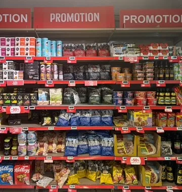 Linéaire promotion en grande distribution - chips, snacking et café